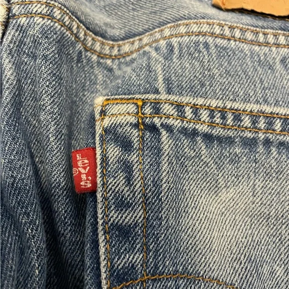 Vintage Levis 501 xx button fly jeans USA Men’s 35x30 perfectly distressed - Picture 7 of 16